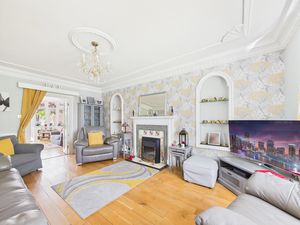 Lounge- click for photo gallery